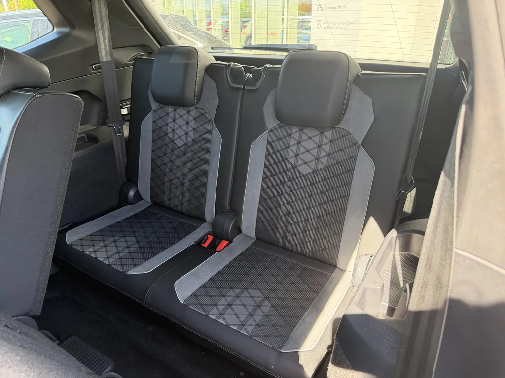 Volkswagen Tiguan Allspace d'occasion près du Havre : SUV 7 places R-Line TDI 150ch chez Caudebec Automobiles