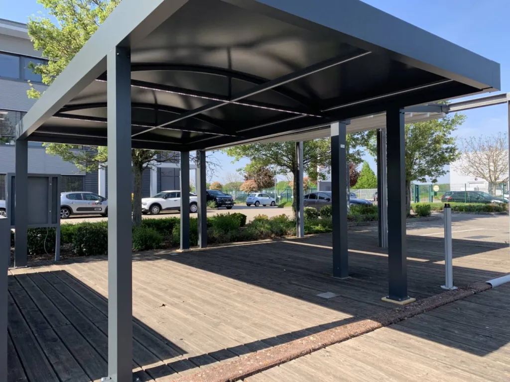 Carport en aluminium pour protéger votre voiture à Cannes