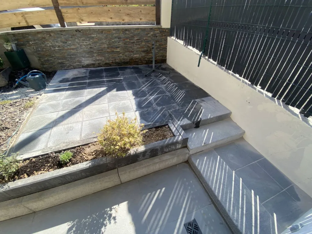 Conception d’une terrasse en pavé pour une maison à la Wantzenau