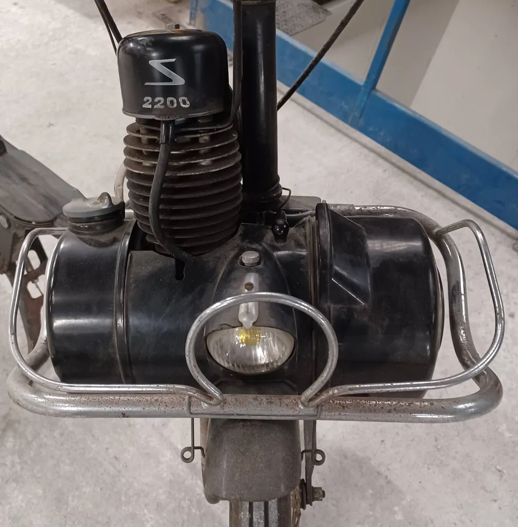 SOLEX 2200 SIX FOURS LES PLAGES