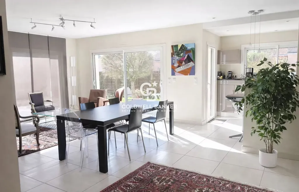 maison familiale récente avec suite parentale de plain-pied Le Mans secteur calme