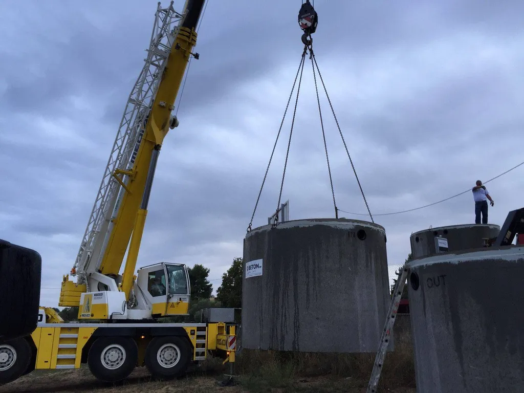 Assainissement collectif regroupé dans lotissement Vitrolles