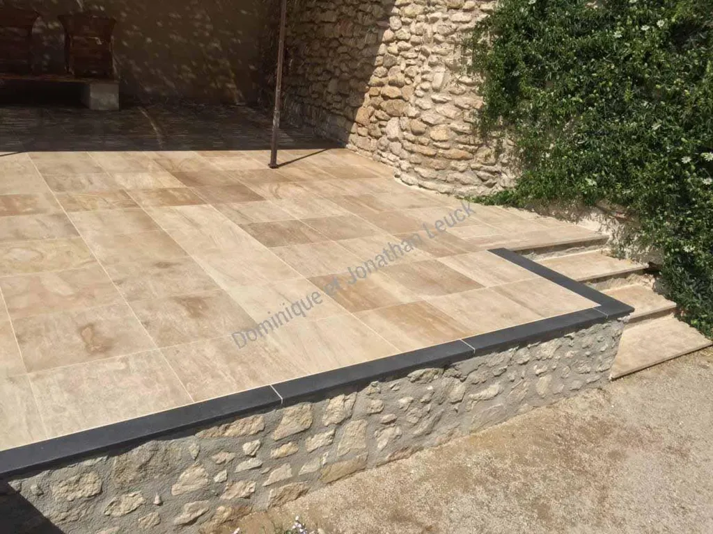 Dalles en pierre de Bourgogne type Beauval