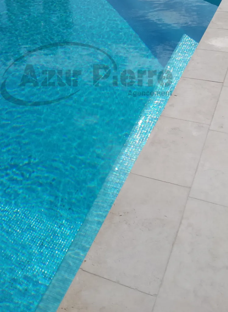 margelle blanc beige