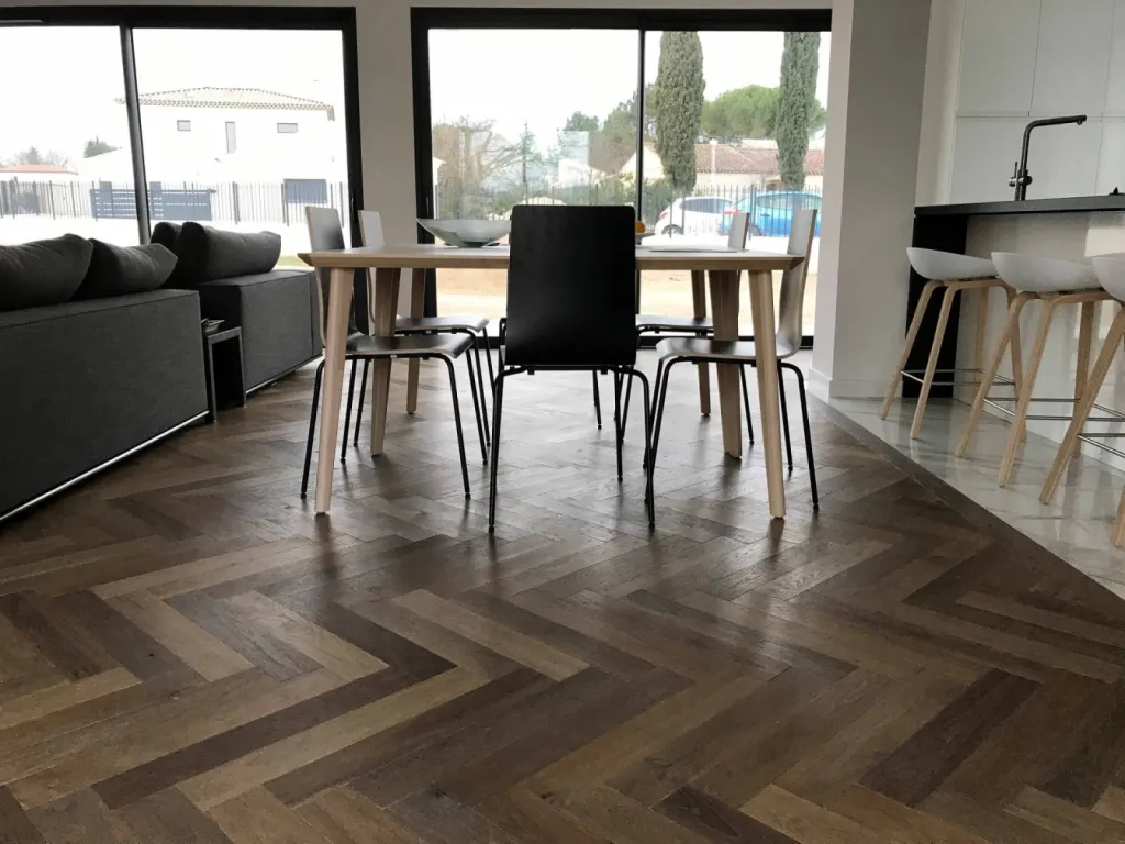 Pose de Parquet en Bâton Rompu dans les Bouches du Rhône 13
