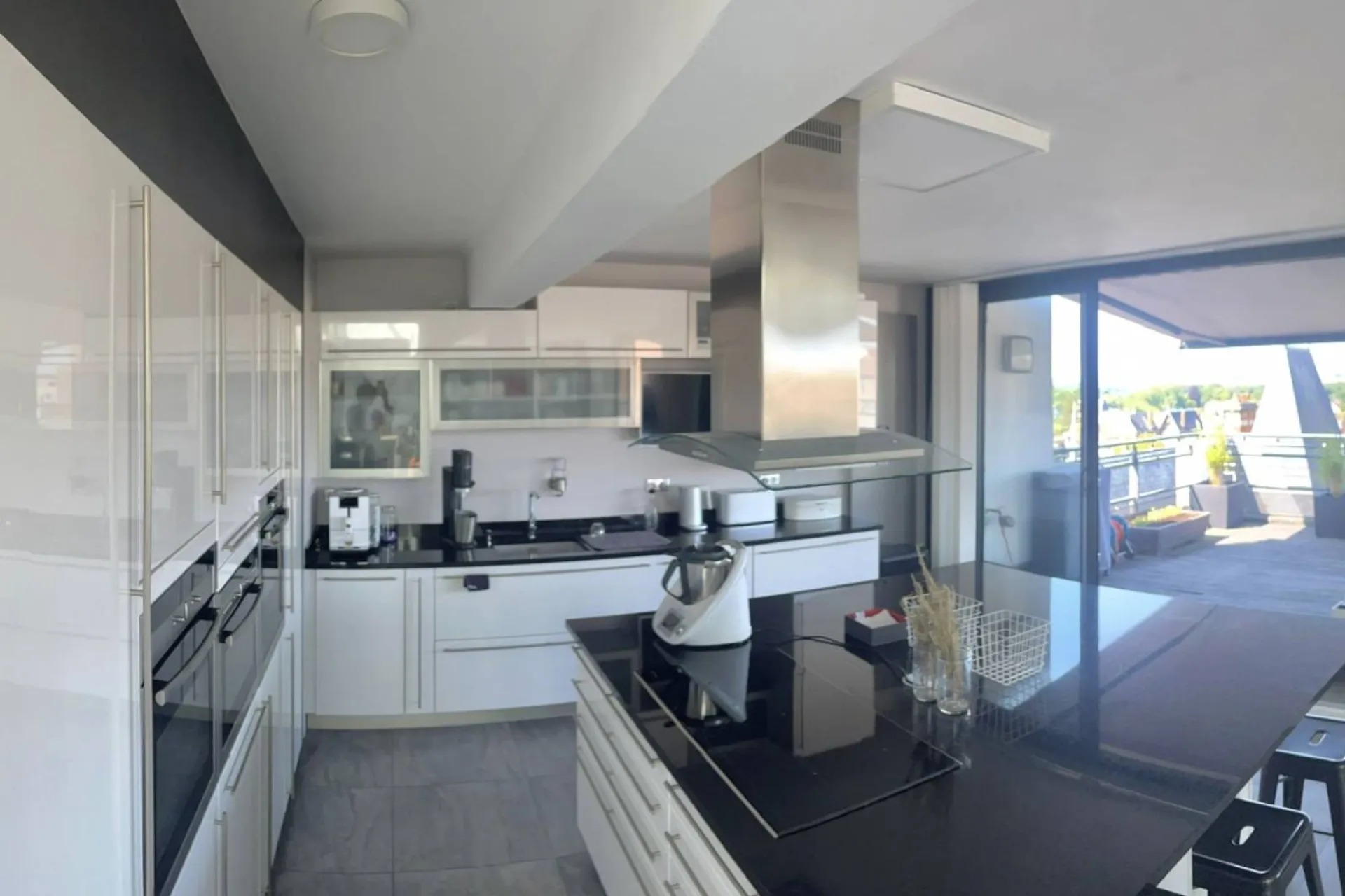 Vendu Exceptionnel Loft avec terrasse - Troyes (Aube)  