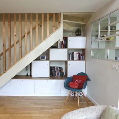 Meuble sous-escalier sur-mesure pour optimisation des volumes, par l’Atelier D. architecte d’intérieur à Bordeaux