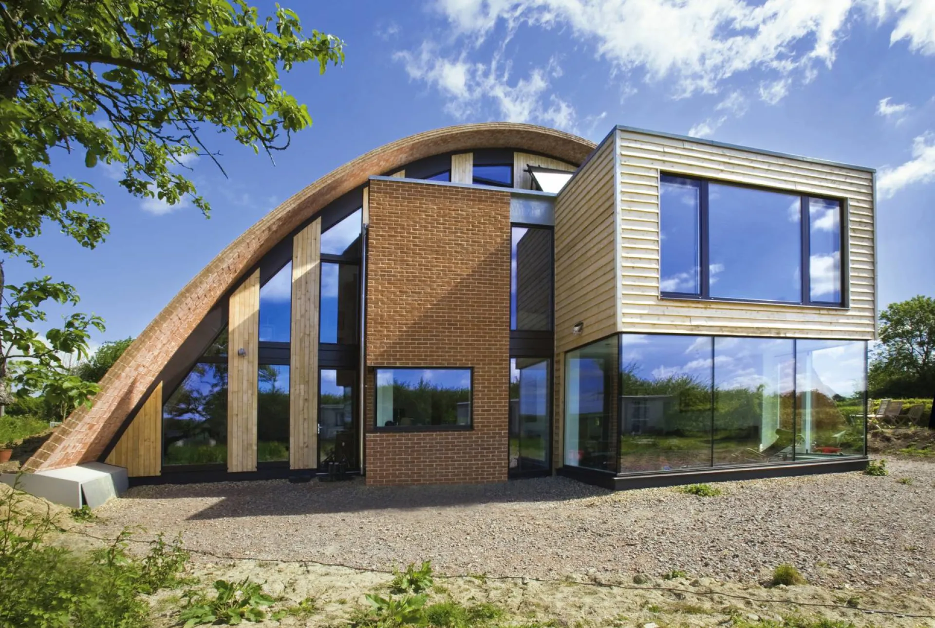 Devis gratuit pour la fabrication et la pose de menuiseries sur-mesure en Pays d'Aix