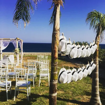 Comment organiser un mariage sur une plage en France?