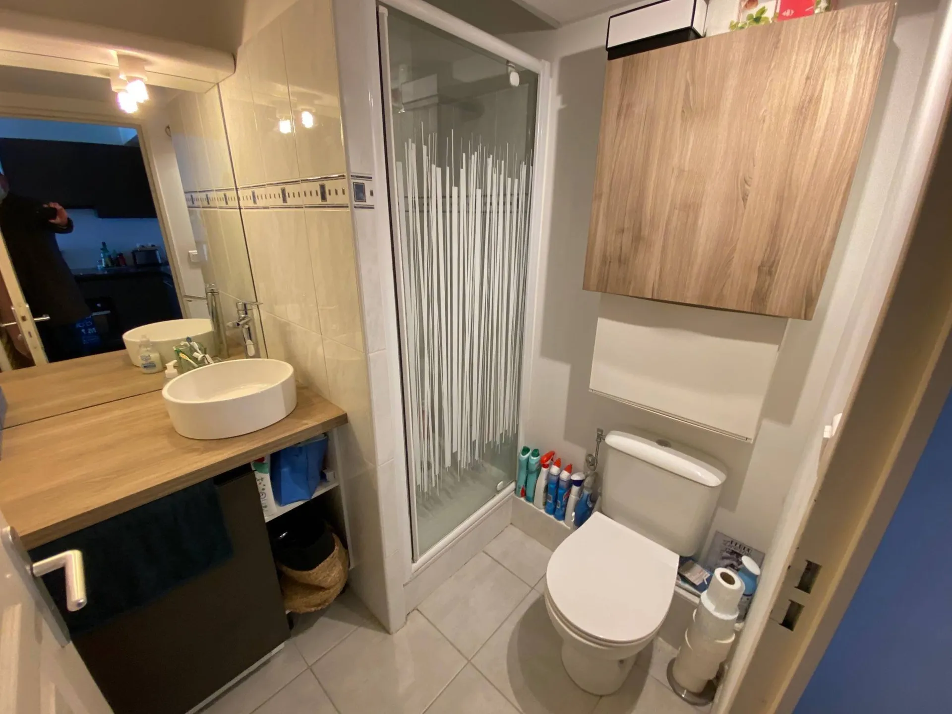 Appartement à la vente 2 La Ciotat Dans résidence fermée aux belles prestations.