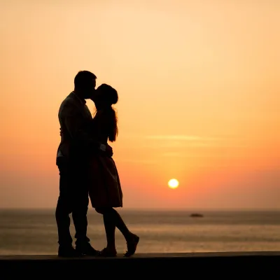 Nos amoureux au coucher du soleil 