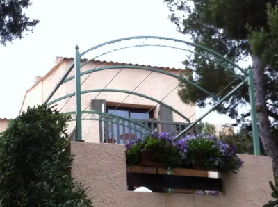 TONNELLE LES PENNES MIRABEAU