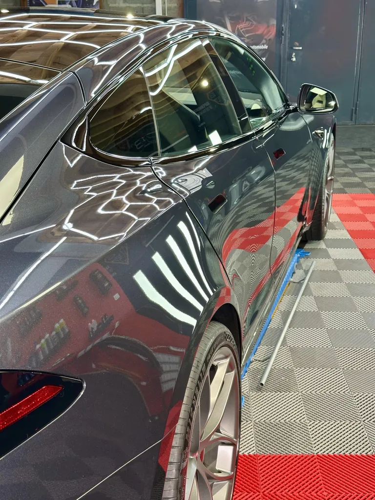 spécialiste du traitement ceramqiue Tesla sur lyon