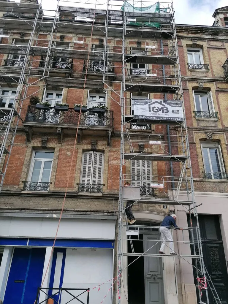 Remise en état d’une toiture au Havre 76 en Normandie