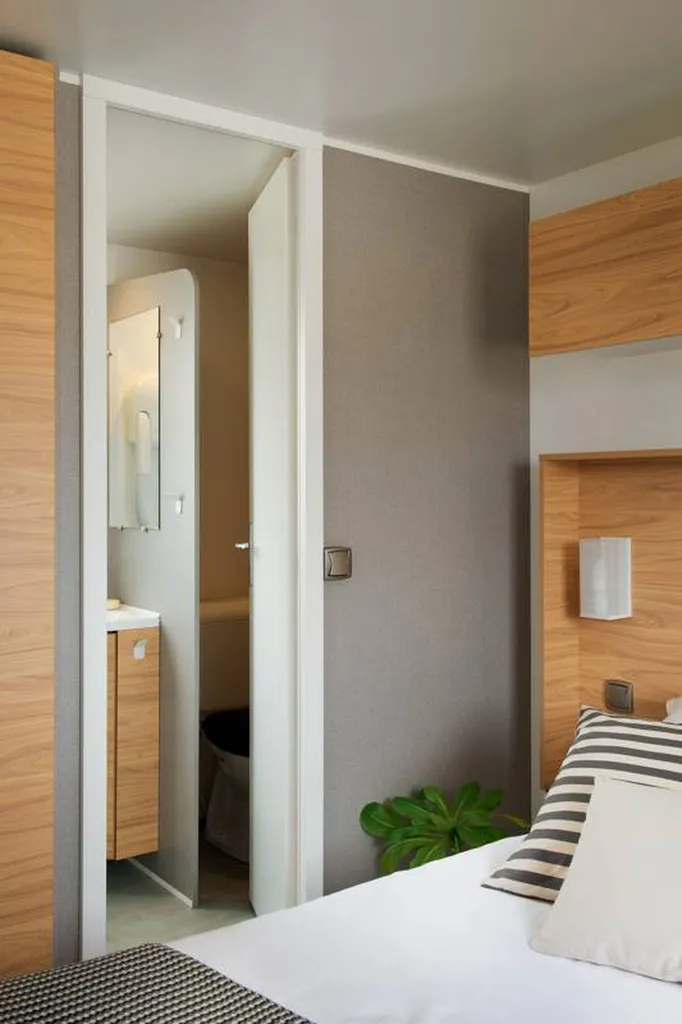 mobil home pour famille nombreuse dans l'Hérault bord de la mer proche du Cap d'Agde camping