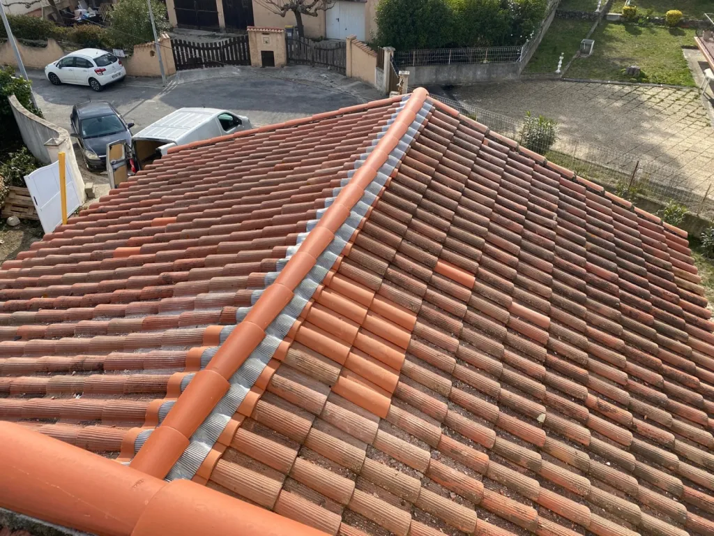 faitage closoir plomb fini sans nettoyage toiture sur aix en provence