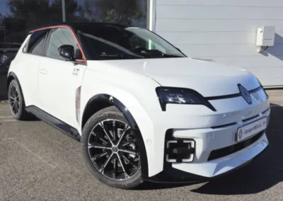 Nouvelle Renault 5 E-Tech Iconic Cinq 150CH Autonomie Confort à Plaisance du Touch, près de Toulouse en Occitanie