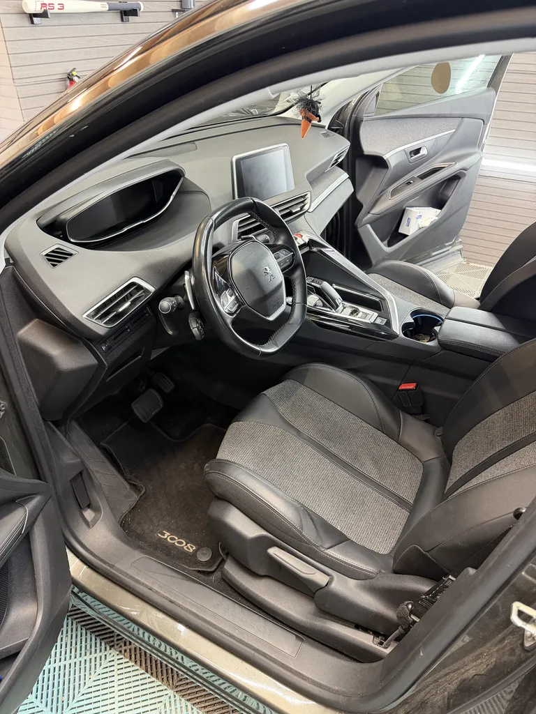 3008 1.2 PURETECH 130 CHV COURROIE OK