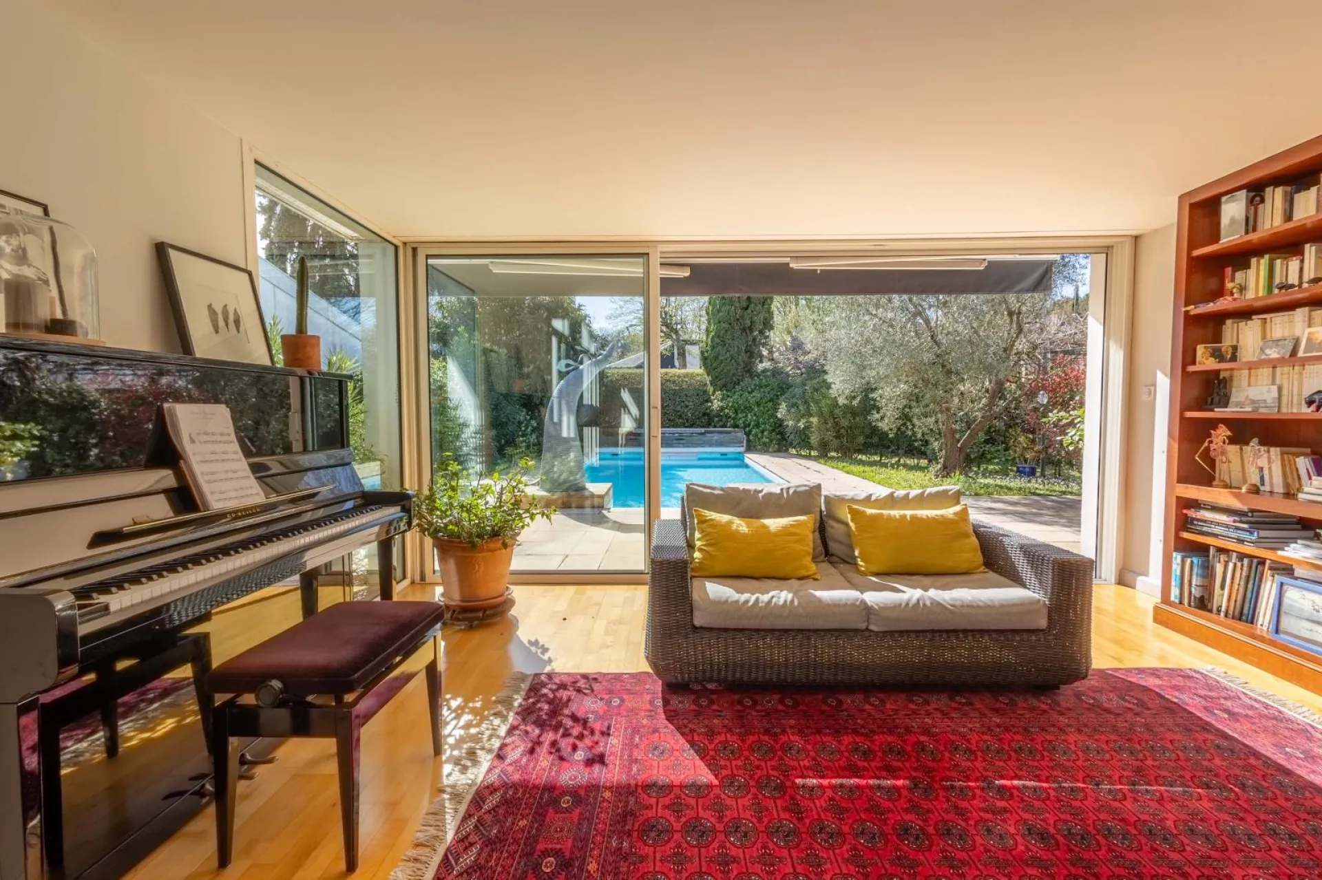 Belle Maison d'architecte Mérignac proximité Centre / lycée Fernand Daguin 