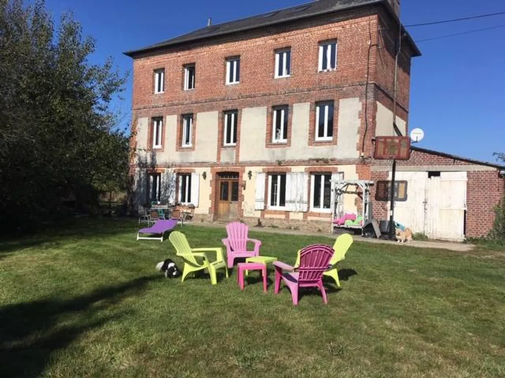 A la vente charmante maison bourgeois en brique à 10 minutes de Lisieux 14100