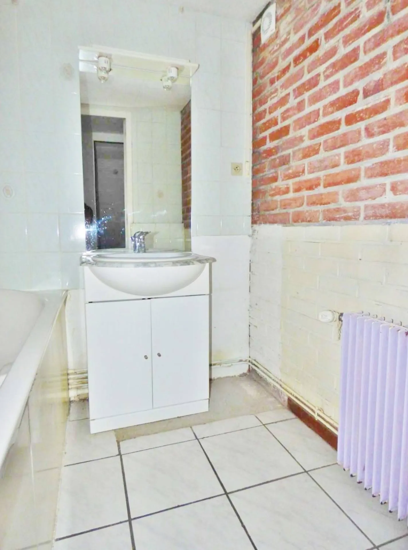 Vends maison de ville proche de la Gare SNCF sur Oissel 76350