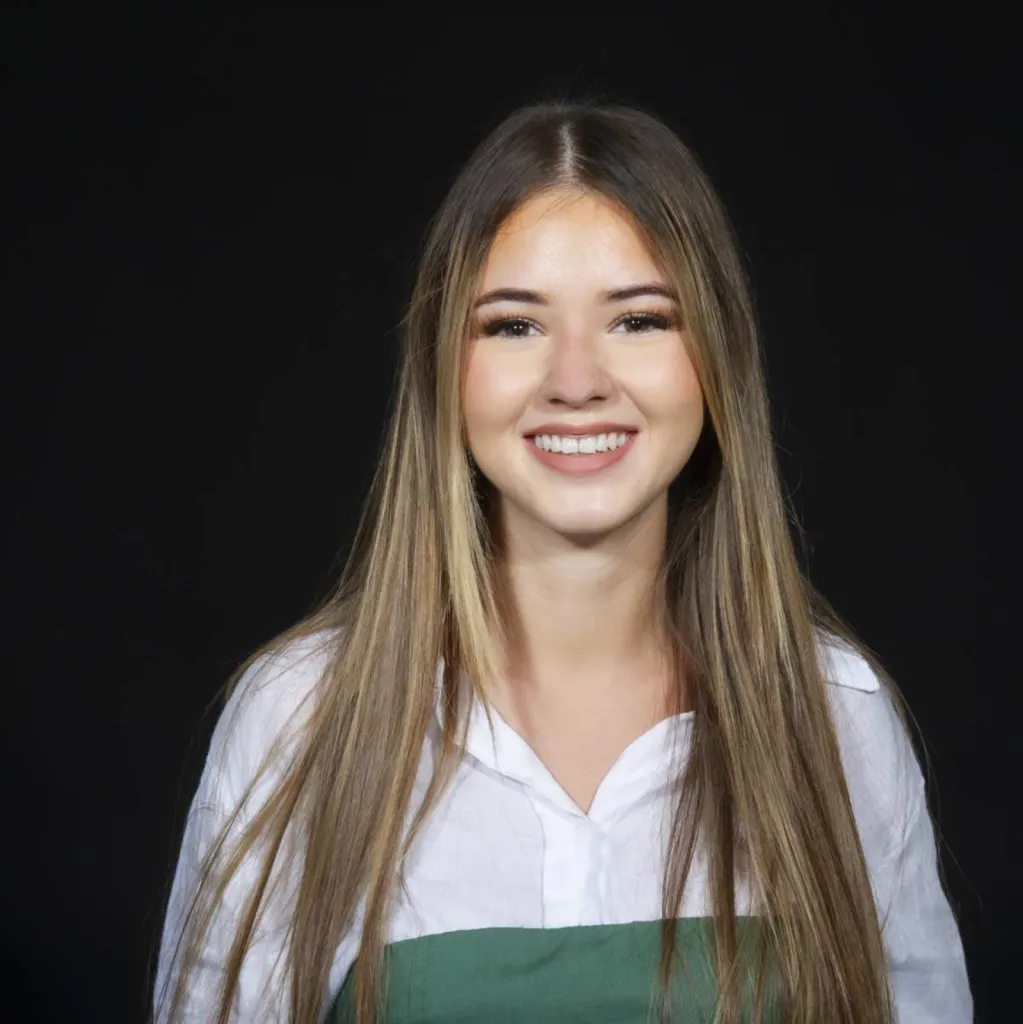 photographe spécialisé dans le trombinoscope d'entreprise avec guidance pour une meilleure expression