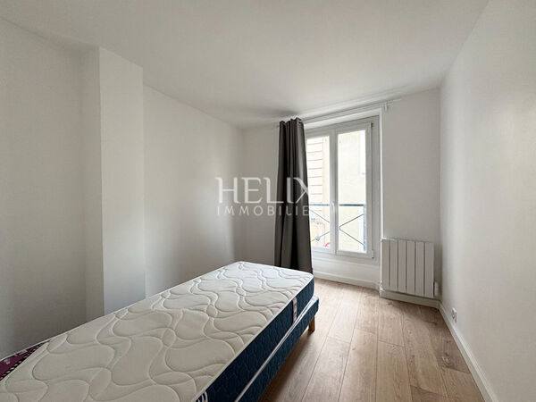 A vendre centre ville à Saint Germain en Laye un appartement avec deux chambres. 