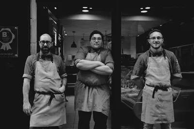 Où sont situées les boutiques de la Boucherie des Copains et comment y accéder facilement depuis Toulouse et Blagnac