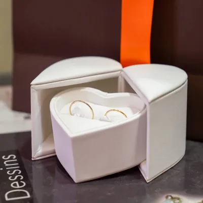 où trouver un photographe pour commerçant à Suresnes