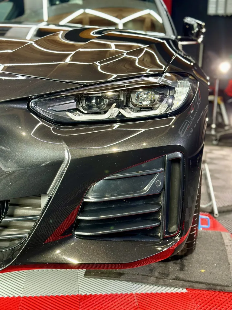 spécialiste du Traitement céramique sur lyon et sa région . spécialisé dans la protection carrosserie BMW 