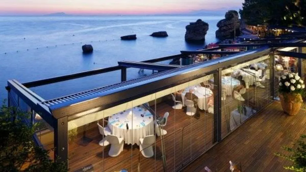 Vente de pergola bioclimatique sur mesure à Aix en Provence