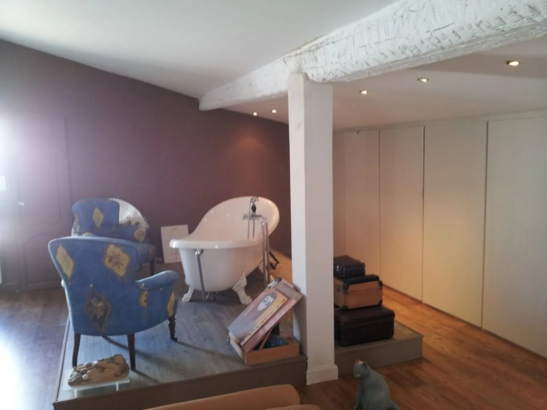 Propriété 7 Cassis absolument unique, édifiée sur 1 400 m² de parc boisé et classé au cœur du village - Coup de cœur ! 