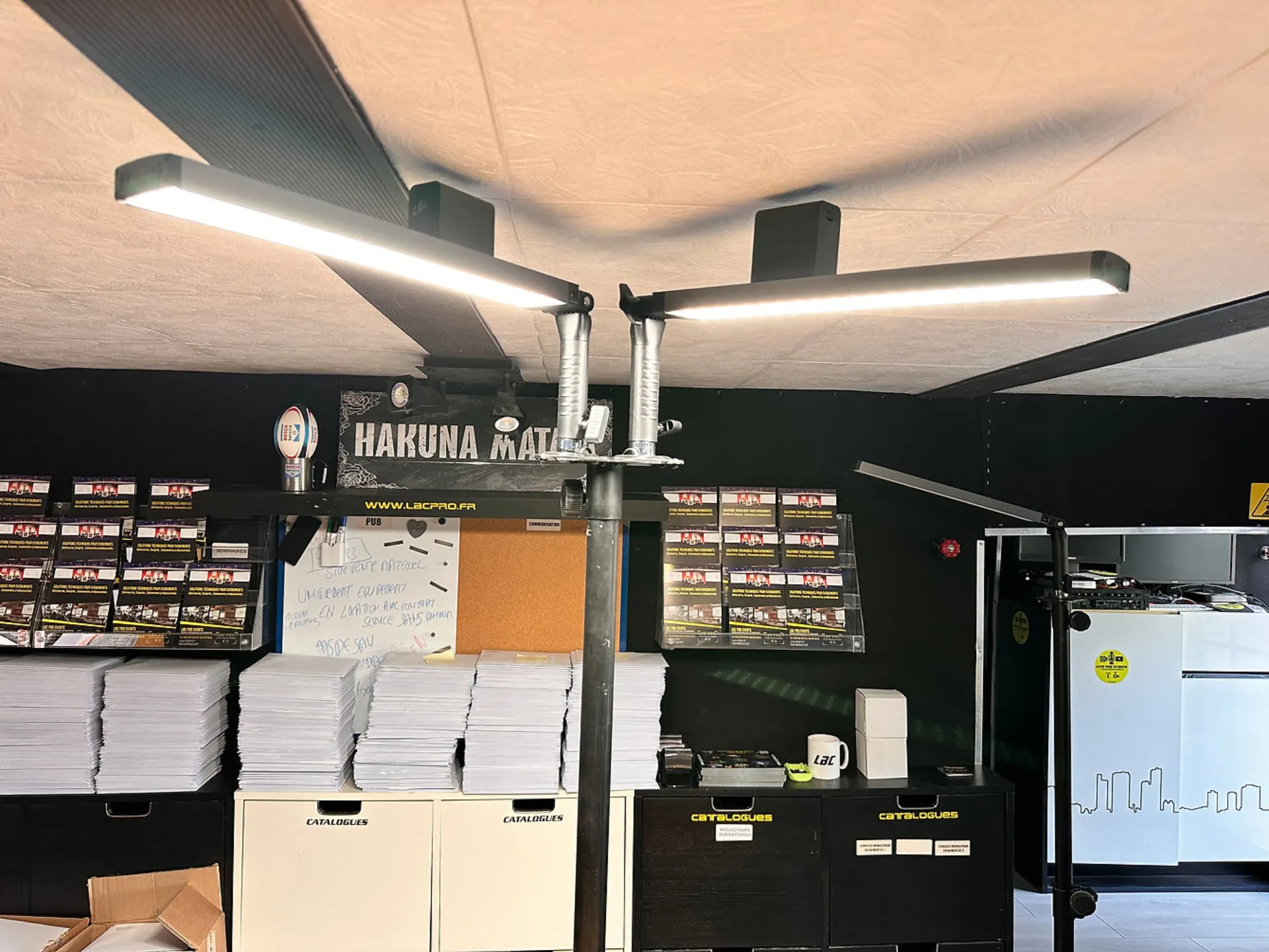 location éclairage double pour buffets sur batteries à Toulon dans le var