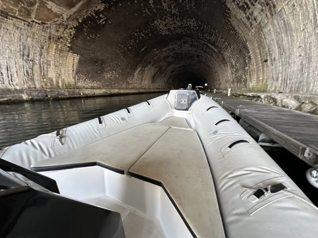 ORIGINAL RIB 700 bateau semi-rigide d'occasion disponible à Six-Fours les plages