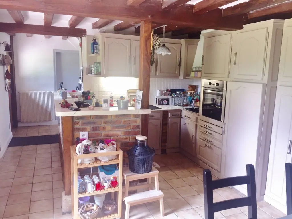 Vends chaumière avec 2 garages et dépendance proche Amfreville la Campagne 27370