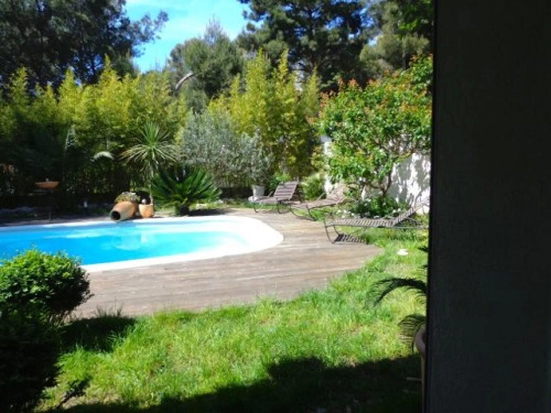 VENDU 4 Cassis au calme, proche centre