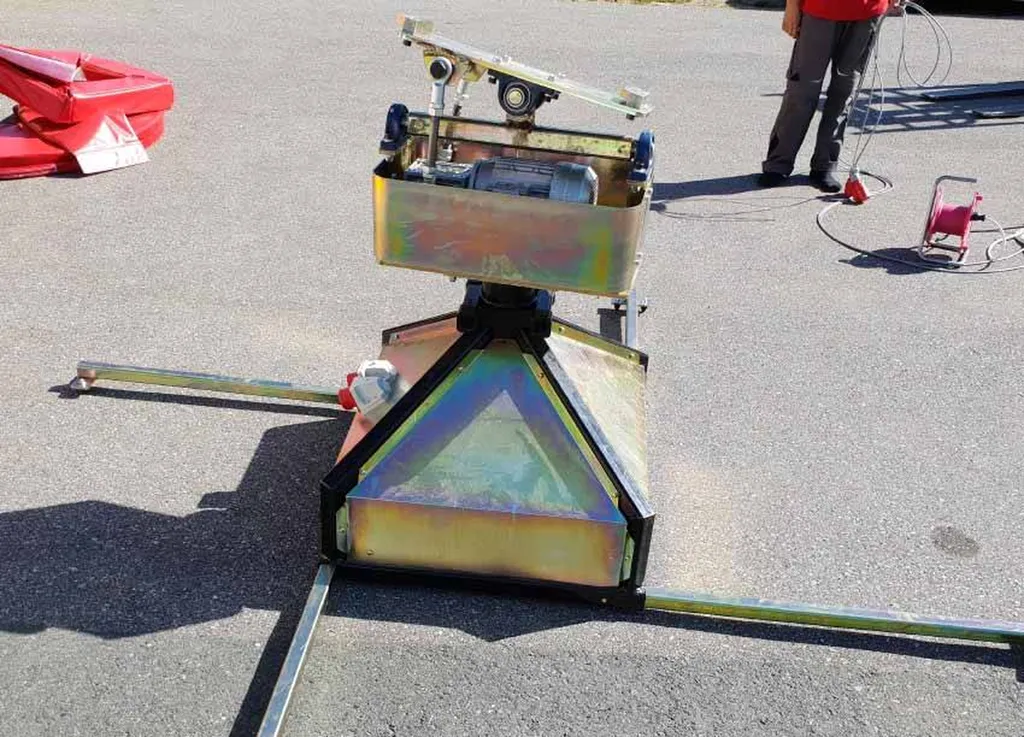 Maintenance et réparation du simulateur de rodéo mécanique.