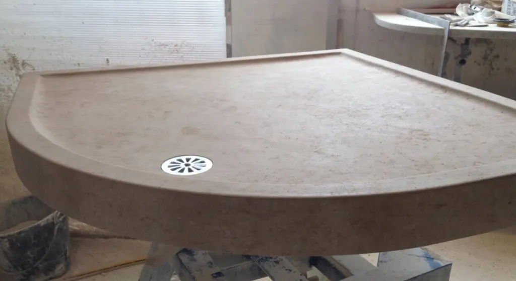 Pierre de Dordogne pour sol et mur salle de bain, plan vasque, dallage, livraison Paris, Bordeaux, Lyon...