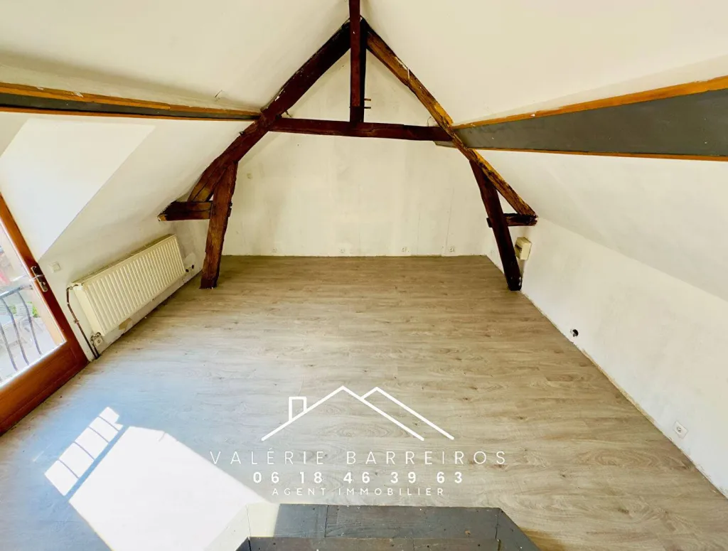 A vendre maison de ville à rénover vendu loué de 80 m² sur la commune de ST PIERRE LES ELBEUF 76320