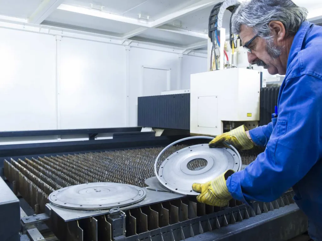 Bonitempo pièce découpée avec le laser