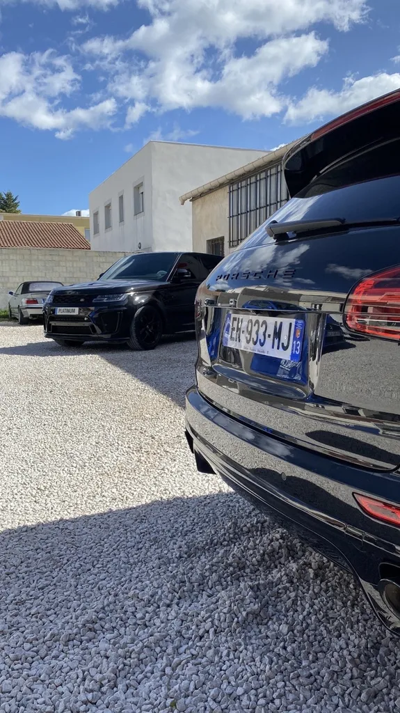 Carrosserie spécialisée dans la réparation de véhicule haut de gamme a Marseille