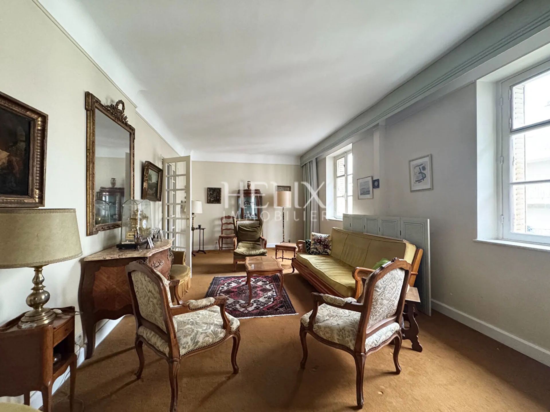 Saint Germain en Laye un appartement de 129 M2 au dernier étage près du château avec un box