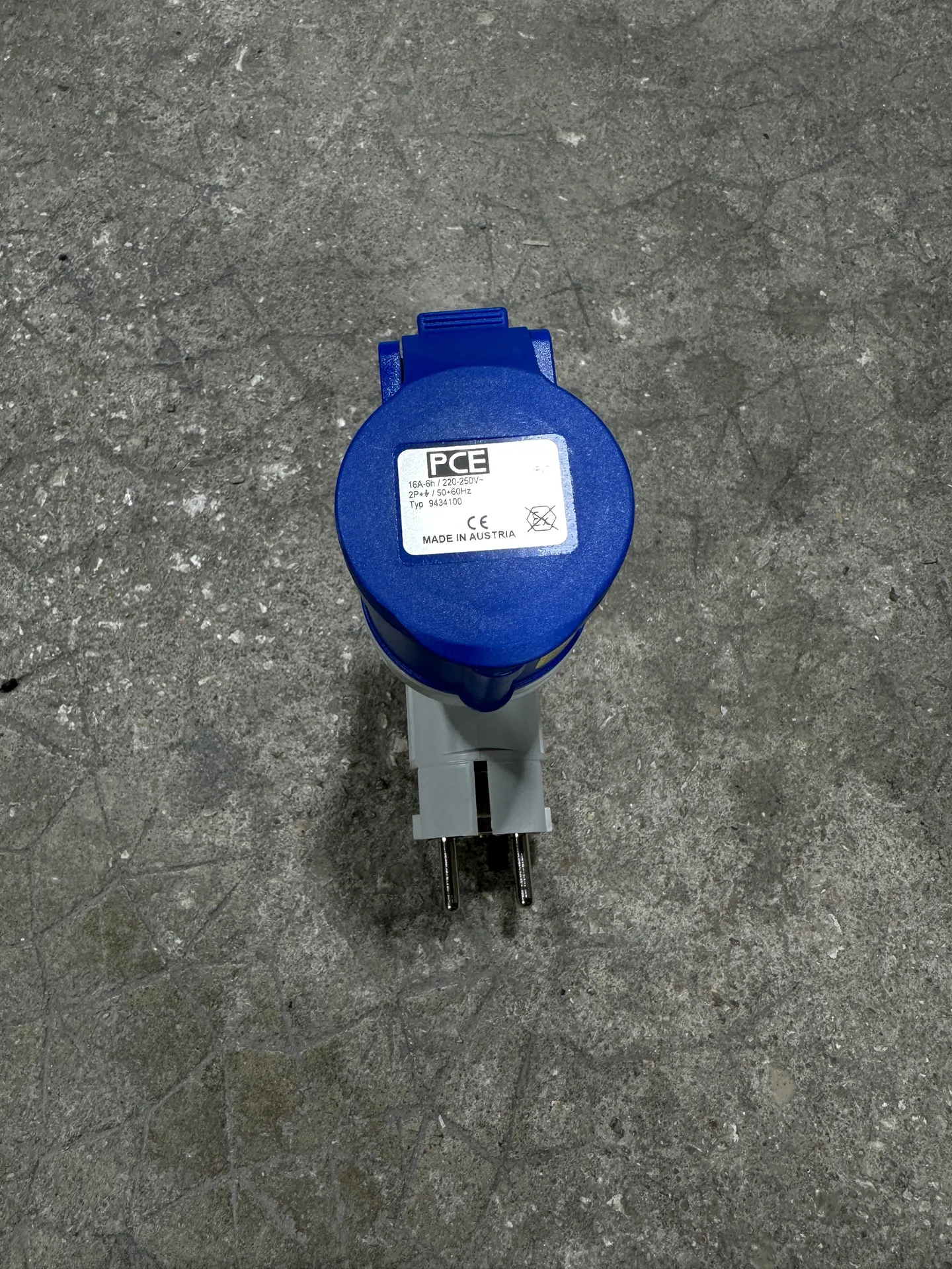 ADAPTATEUR PC16 MONO MALE VERS SORTIE P17 16 MONO FEMELLE