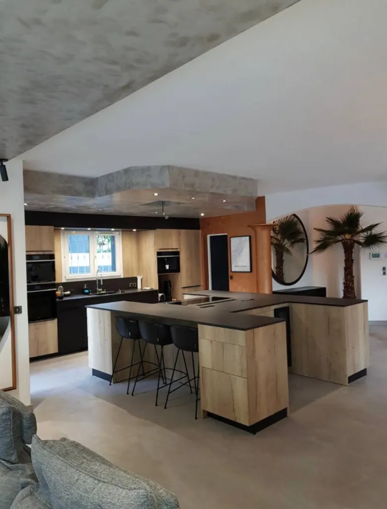 Villa en Béton ciré de TERRE DU MONDE dans la région PACA