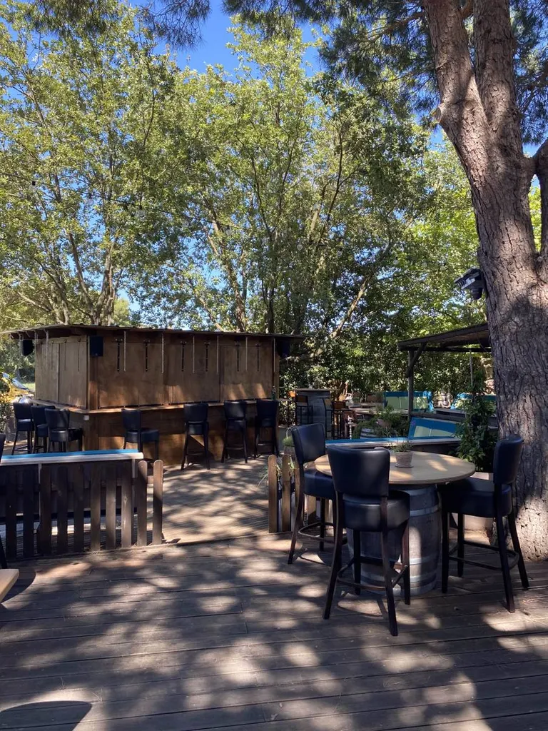 Installation restaurant LE WILL Ramatuelle Var