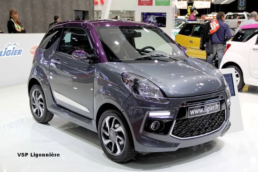 VENTE VOITURE SANS PERMIS LIGIER JS 50 CLUB MOTEUR PROGRESS OPTION COLOR LINE SUR TOULON DANS LE VAR 83