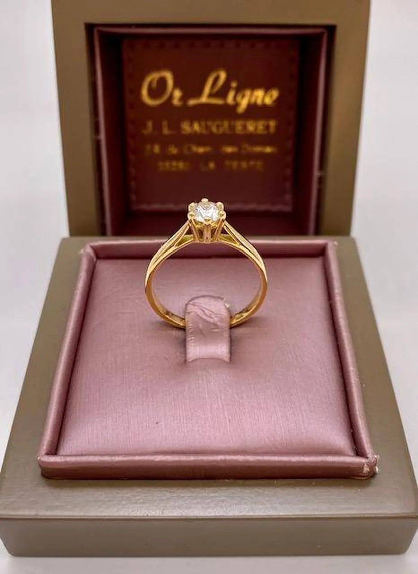 Bague solitaire diamant 0.40 carat sur or 750/1000ème en dépôt vente chez Or ligne à La Teste sur le Bassin d'Arcachon