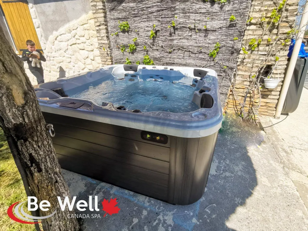 spa exterieur piscine saint maximin la sainte baume 