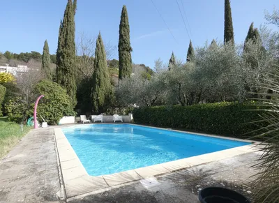 Coup de cœur au village de Lorgues : Villa de charme entre nature et commodités