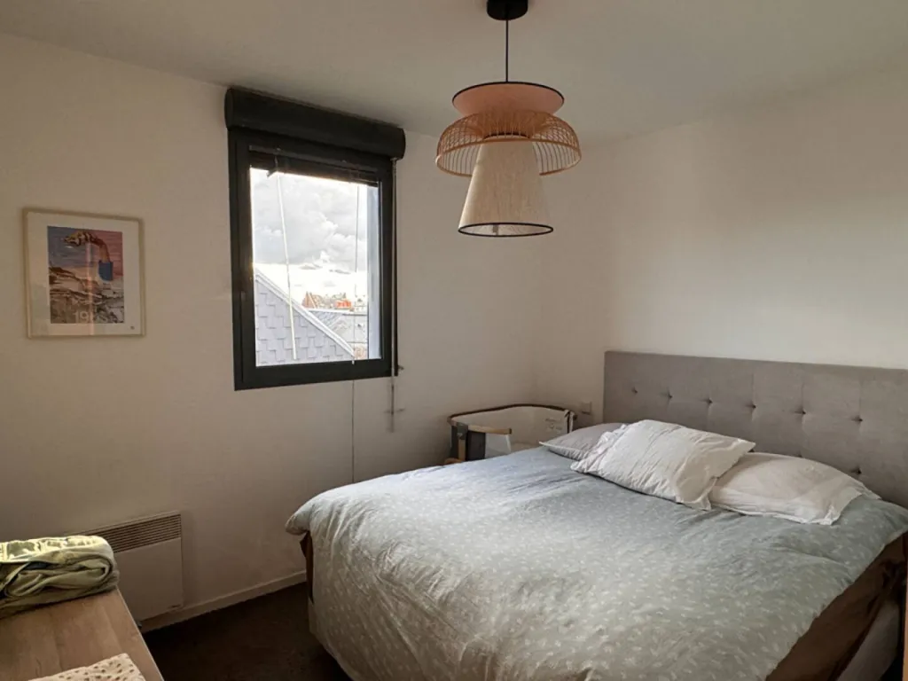 Immeuble récent avec ascenseur
